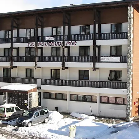 Le Pourquoi Pas Hostel *